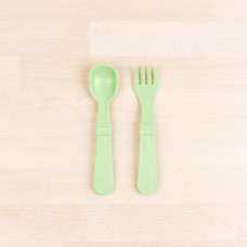 Re-Play - Naturals - Ensemble de 4 fourchettes et 4 cuillères en plastique recyclé - Vert feuille
